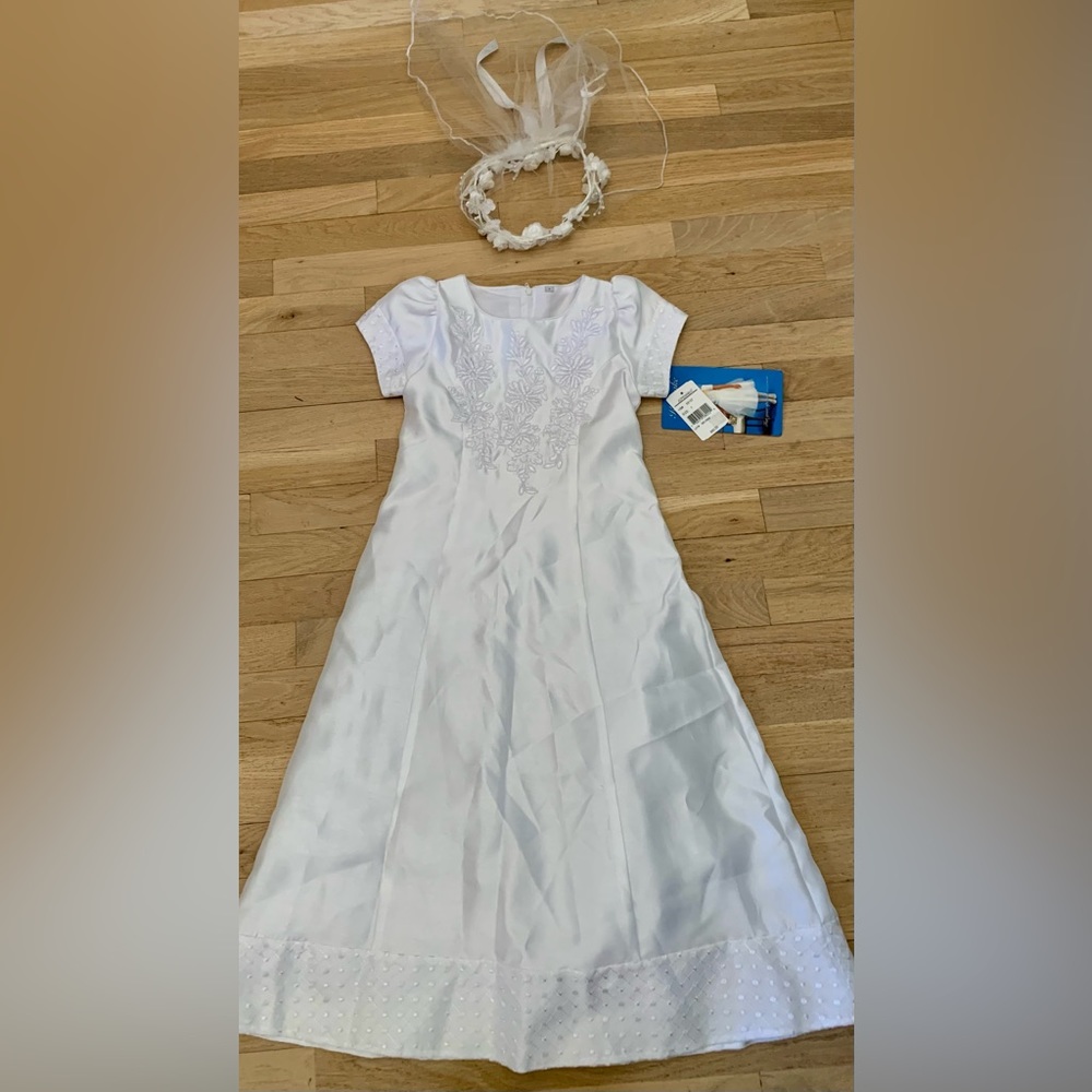 New! Keepsake Special Occasion Dress w/ Veil. Girls Size 7- Elegant- Tulle Lined